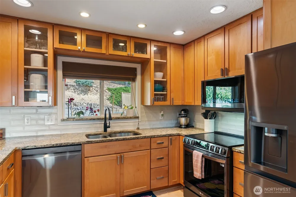 1606 SE Aust Manor Drive Chehalis, WA 98532