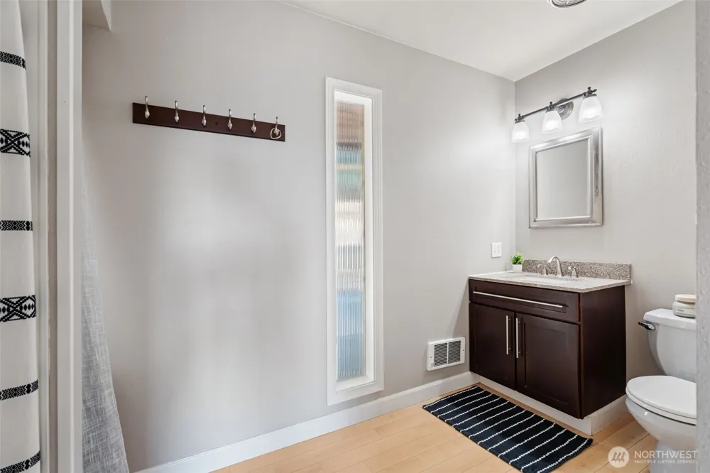1606 SE Aust Manor Drive Chehalis, WA 98532