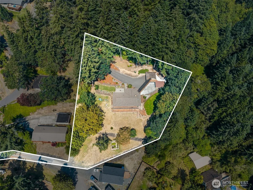 1606 SE Aust Manor Drive Chehalis, WA 98532