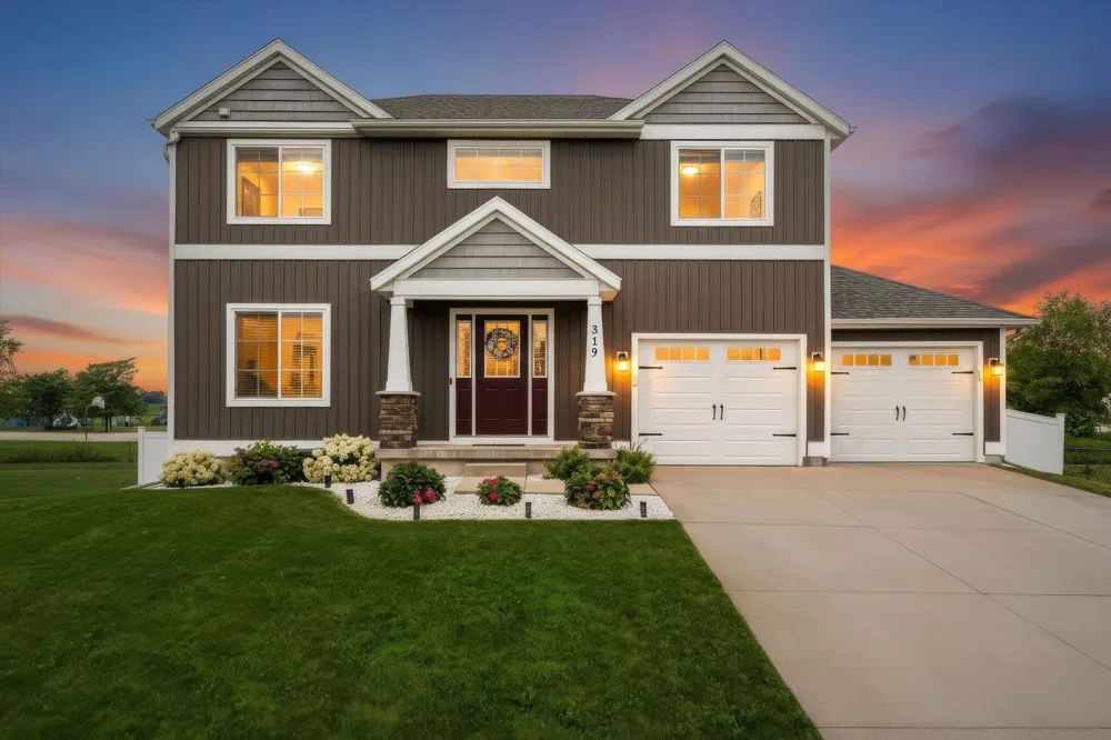 319 Eagle Drive Caledonia, MI 49316
