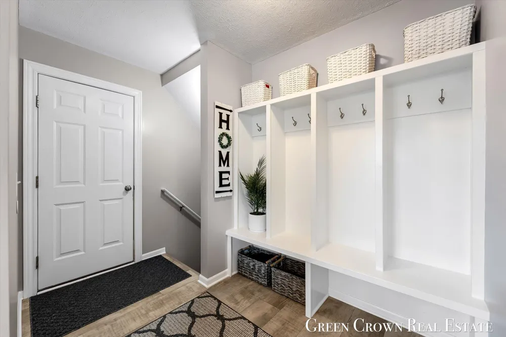 319 Eagle Drive Caledonia, MI 49316