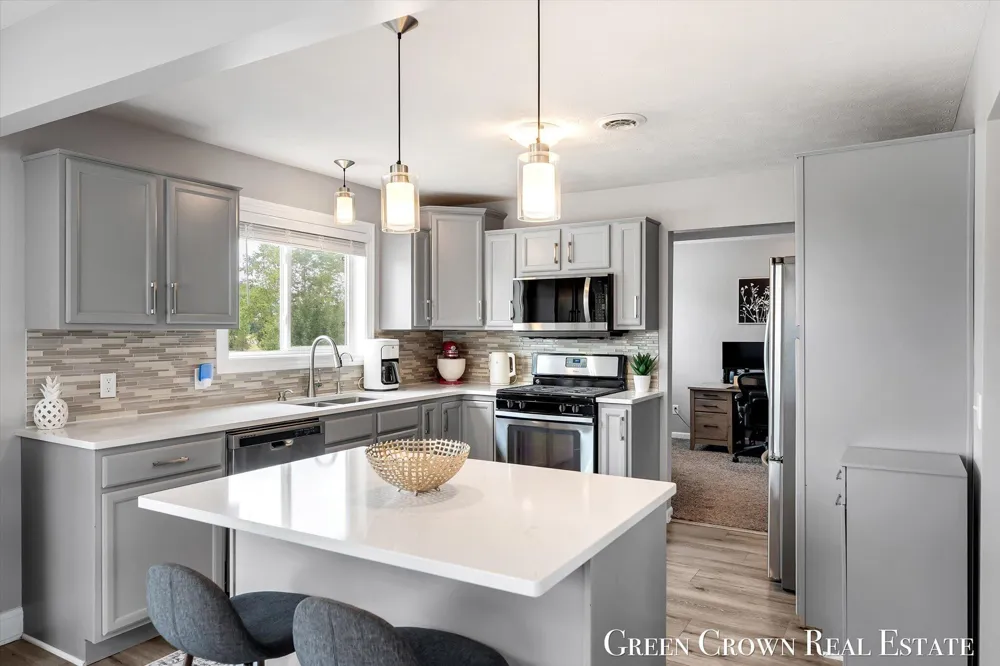 319 Eagle Drive Caledonia, MI 49316