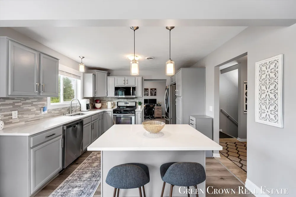 319 Eagle Drive Caledonia, MI 49316