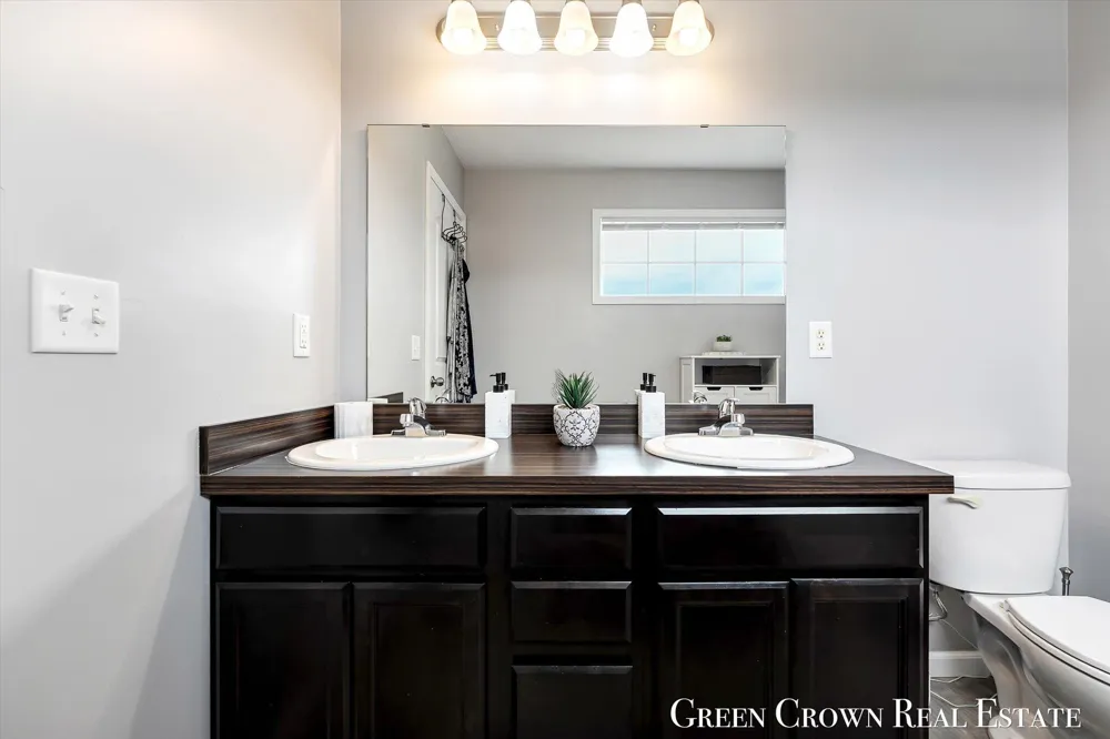 319 Eagle Drive Caledonia, MI 49316