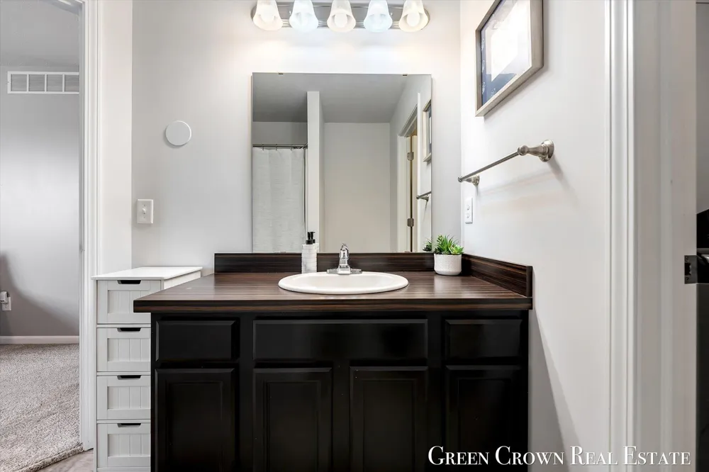 319 Eagle Drive Caledonia, MI 49316