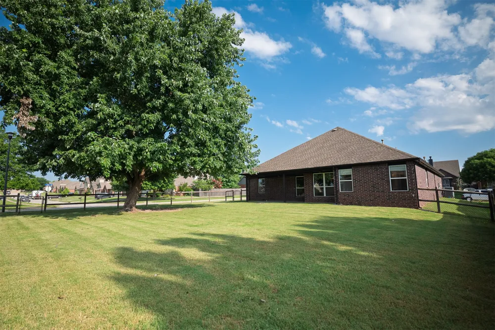 2517 W Ocala Street Broken Arrow, OK 74011