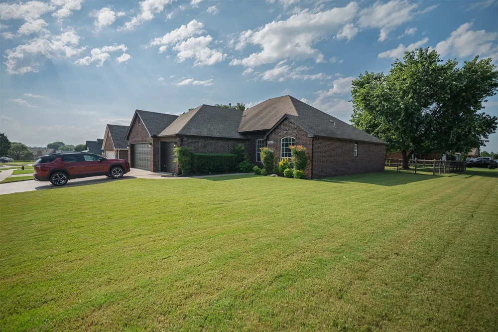 2517 W Ocala Street Broken Arrow, OK 74011