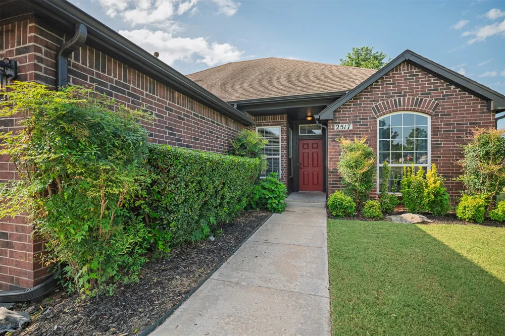 2517 W Ocala Street Broken Arrow, OK 74011