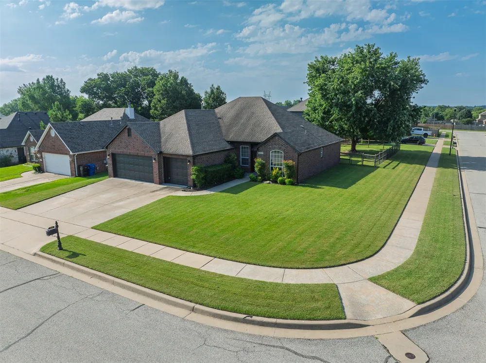 2517 W Ocala Street Broken Arrow, OK 74011