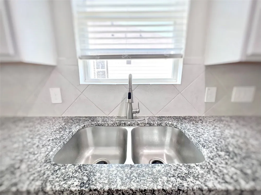 303 Black Bear Drive Huntsville, TX 77320