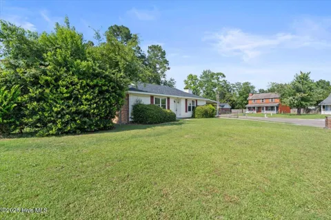 1910 Neptune Drive