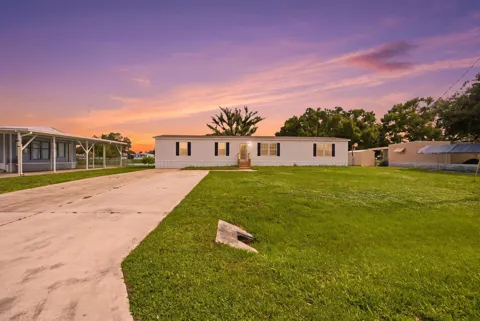2130 SE 25TH DRIVE