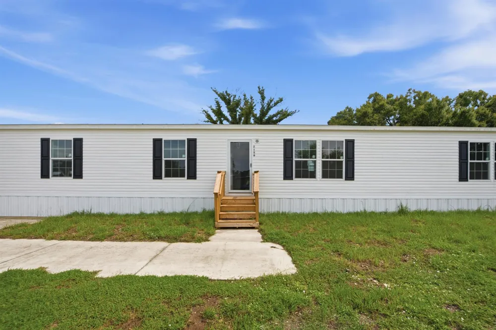 2130 SE 25TH DRIVE Okeechobee, FL 34974