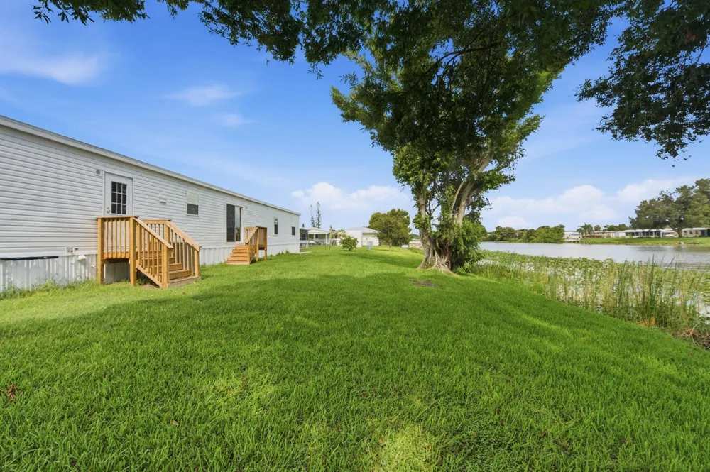 2130 SE 25TH DRIVE Okeechobee, FL 34974