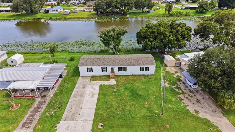 2130 SE 25TH DRIVE Okeechobee, FL 34974