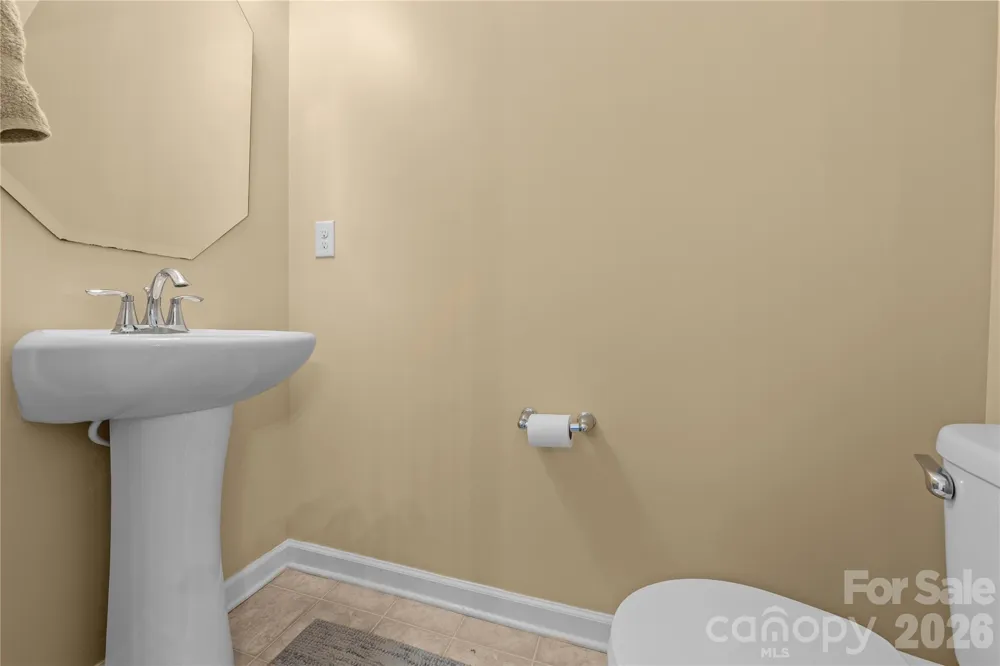 1209 Skywatch Lane #121 Monroe, NC 28112