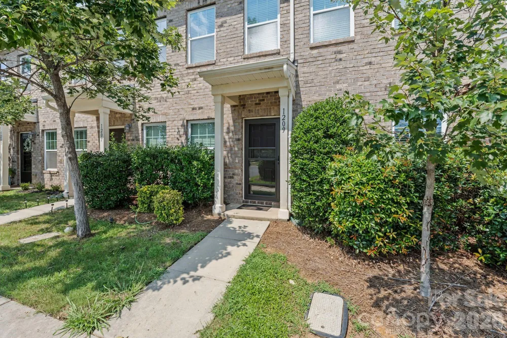1209 Skywatch Lane #121 Monroe, NC 28112