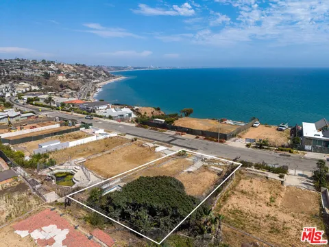 18341 Coastline Drive
