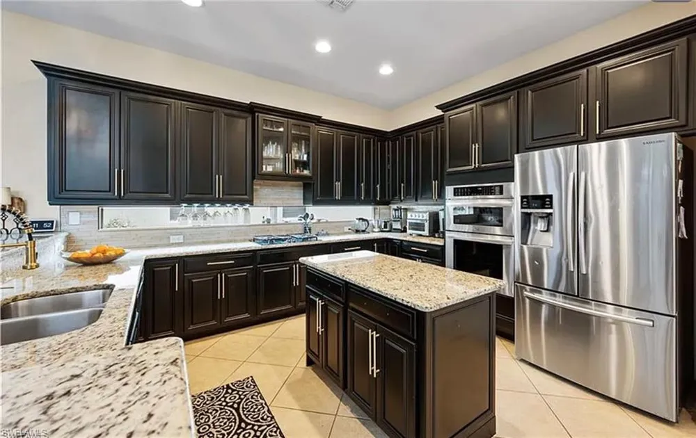 19396 La Serena Drive Estero, FL 33967