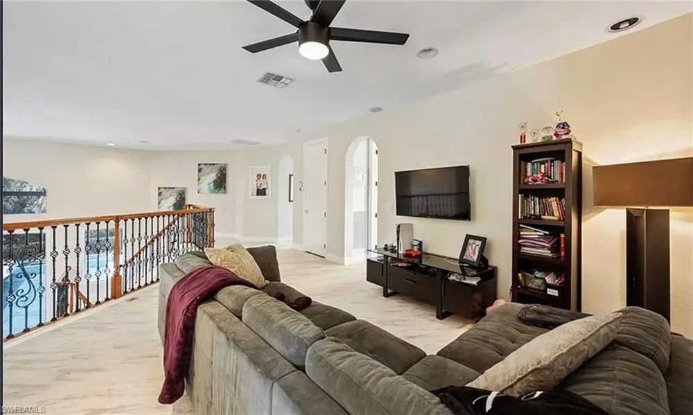 19396 La Serena Drive Estero, FL 33967