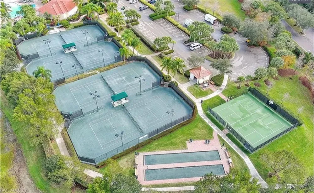 19396 La Serena Drive Estero, FL 33967