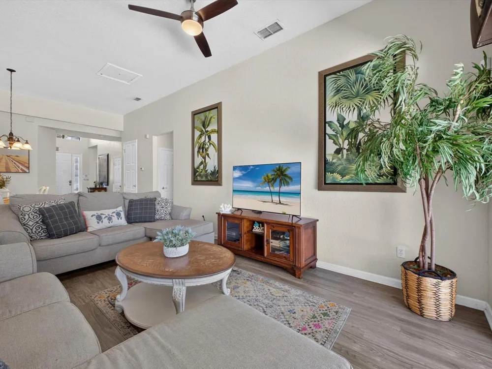 7777 TEASCONE BOULEVARD Kissimmee, FL 34747