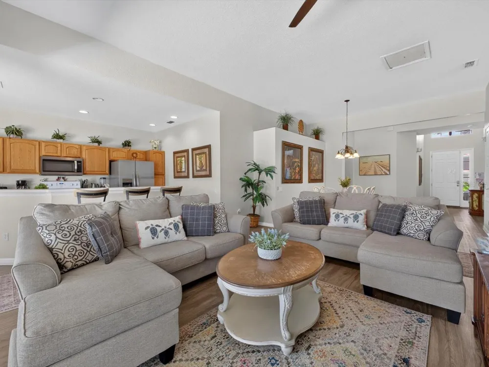 7777 TEASCONE BOULEVARD Kissimmee, FL 34747