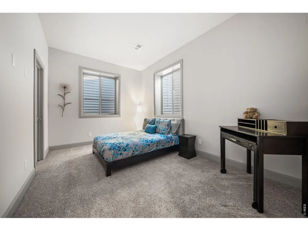 2470 Red Hawk Place Broomfield, CO 80023