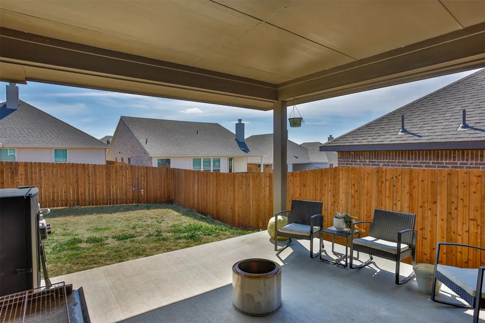 3520 Austin Street Gainesville, TX 76240