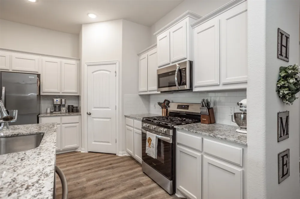 3520 Austin Street Gainesville, TX 76240