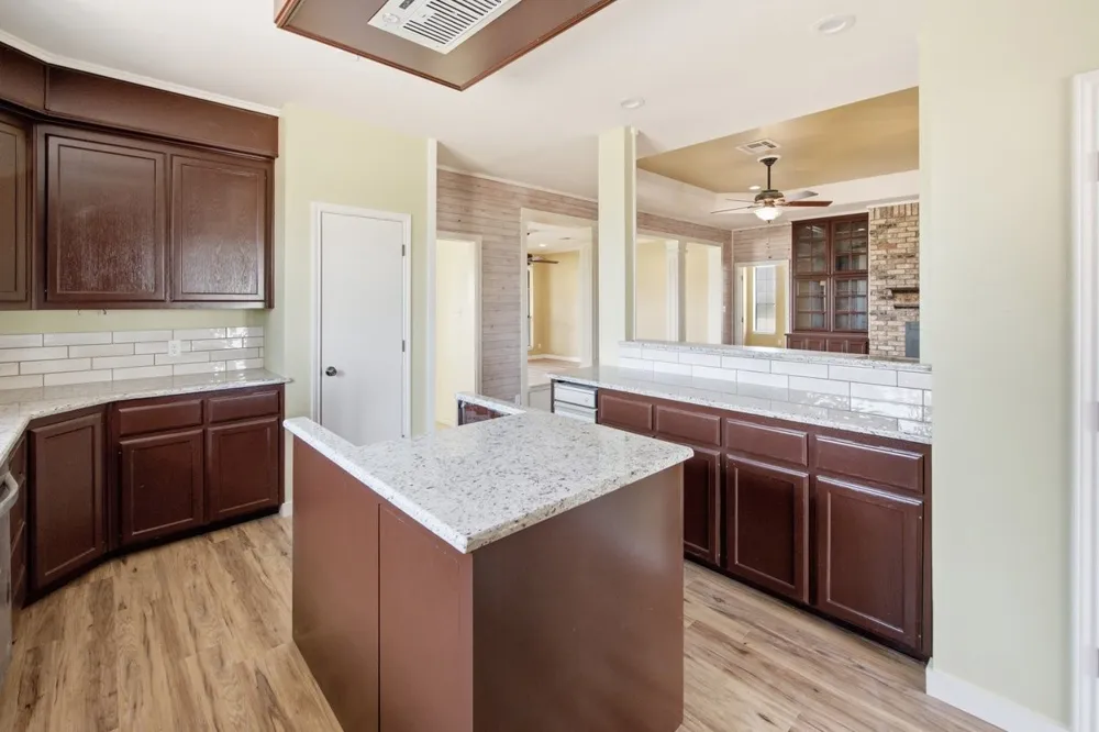 431 Hcr 2133 Whitney, TX 76692