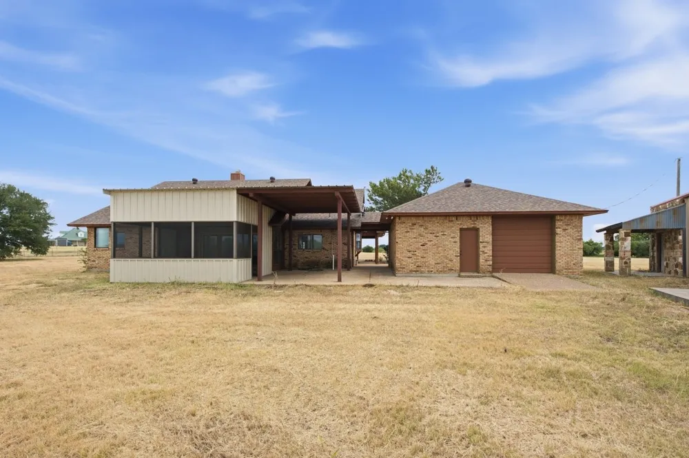 431 Hcr 2133 Whitney, TX 76692