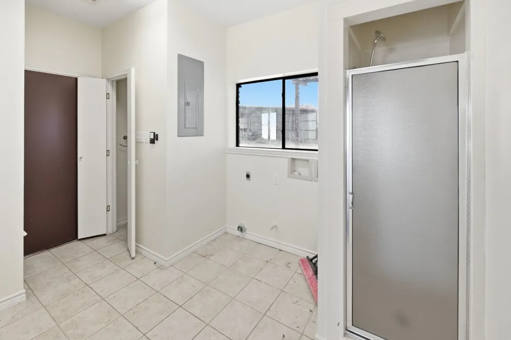 431 Hcr 2133 Whitney, TX 76692