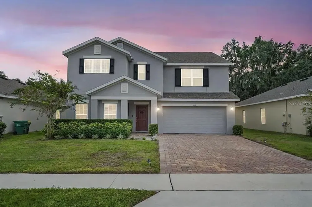 535 DARSHIRE AVENUE Eustis, FL 32736