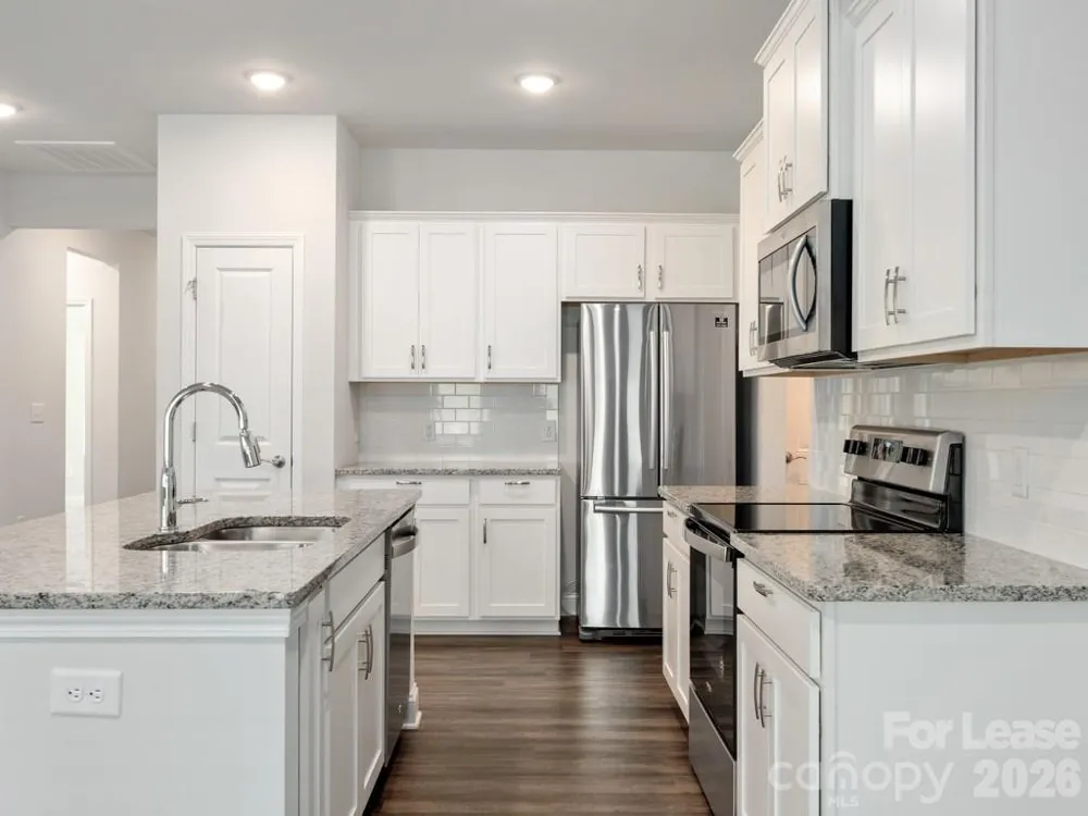 4512 Grove Manor Drive Waxhaw, NC 28173