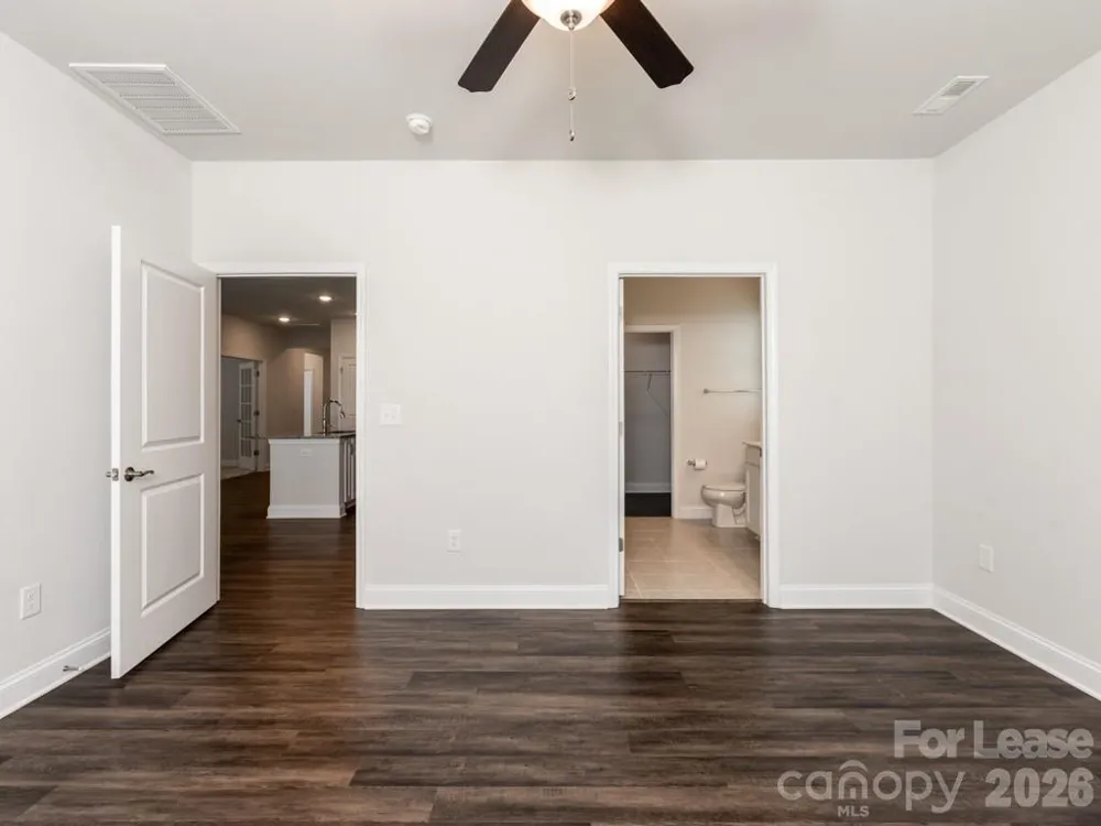 4512 Grove Manor Drive Waxhaw, NC 28173