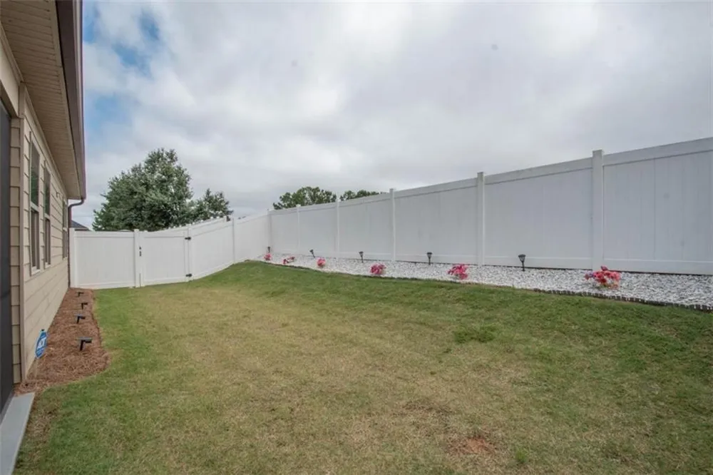531 Carleton Place Locust Grove, GA 30248