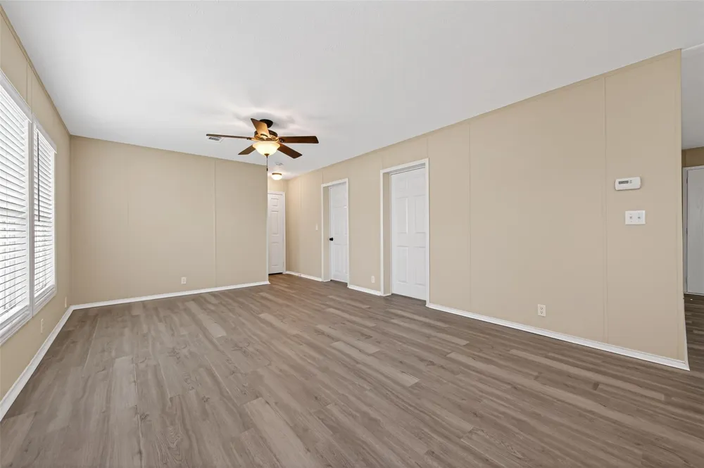15933 W Relza Drive Splendora, TX 77372