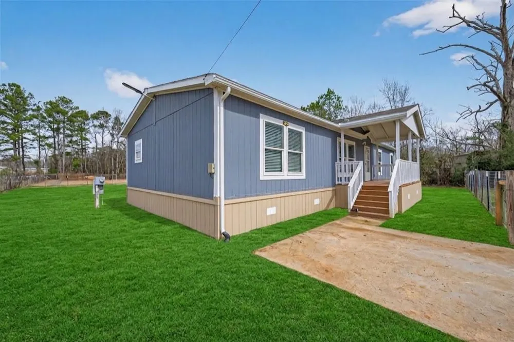 15933 W Relza Drive Splendora, TX 77372