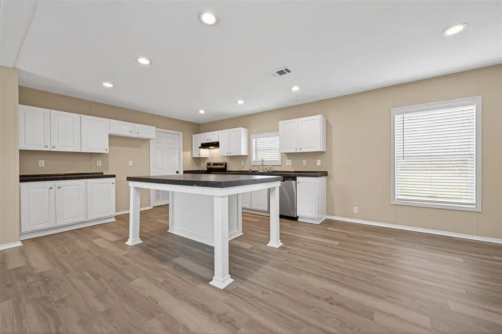 15933 W Relza Drive Splendora, TX 77372