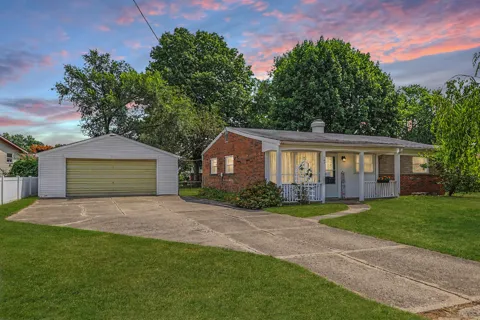 147 E Southfield Drive