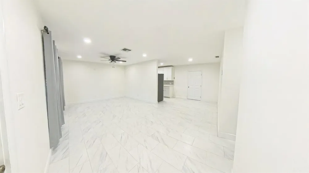341 HENTHORNE DRIVE Palm Springs, FL 33461