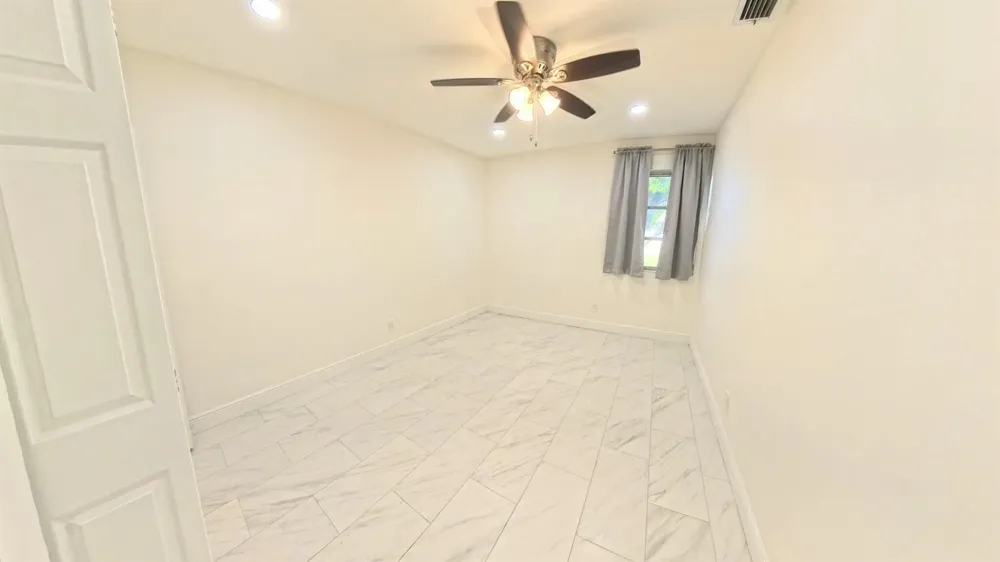 341 HENTHORNE DRIVE Palm Springs, FL 33461