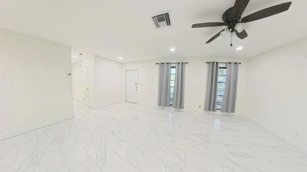 341 HENTHORNE DRIVE Palm Springs, FL 33461