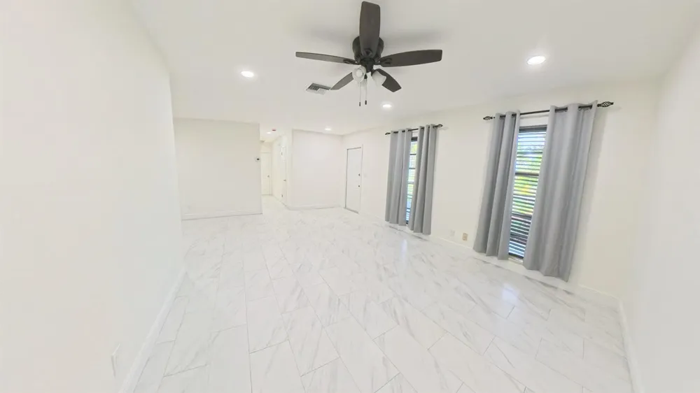 341 HENTHORNE DRIVE Palm Springs, FL 33461