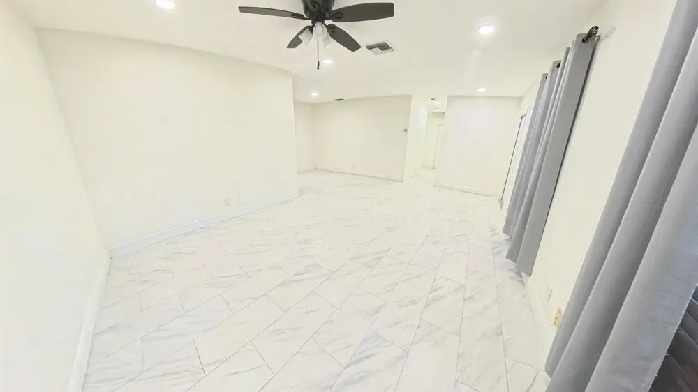 341 HENTHORNE DRIVE Palm Springs, FL 33461