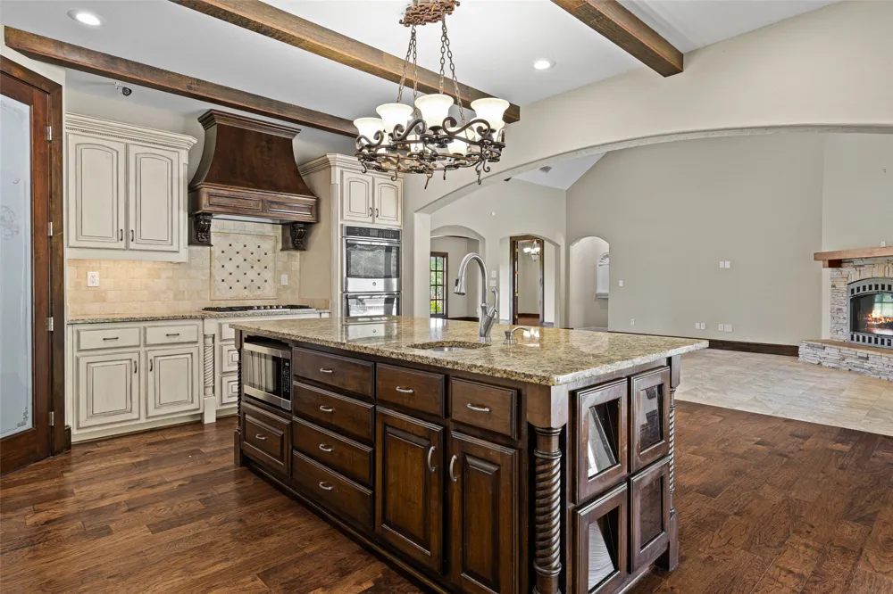 145 Deerfield Road Longview, TX 75605
