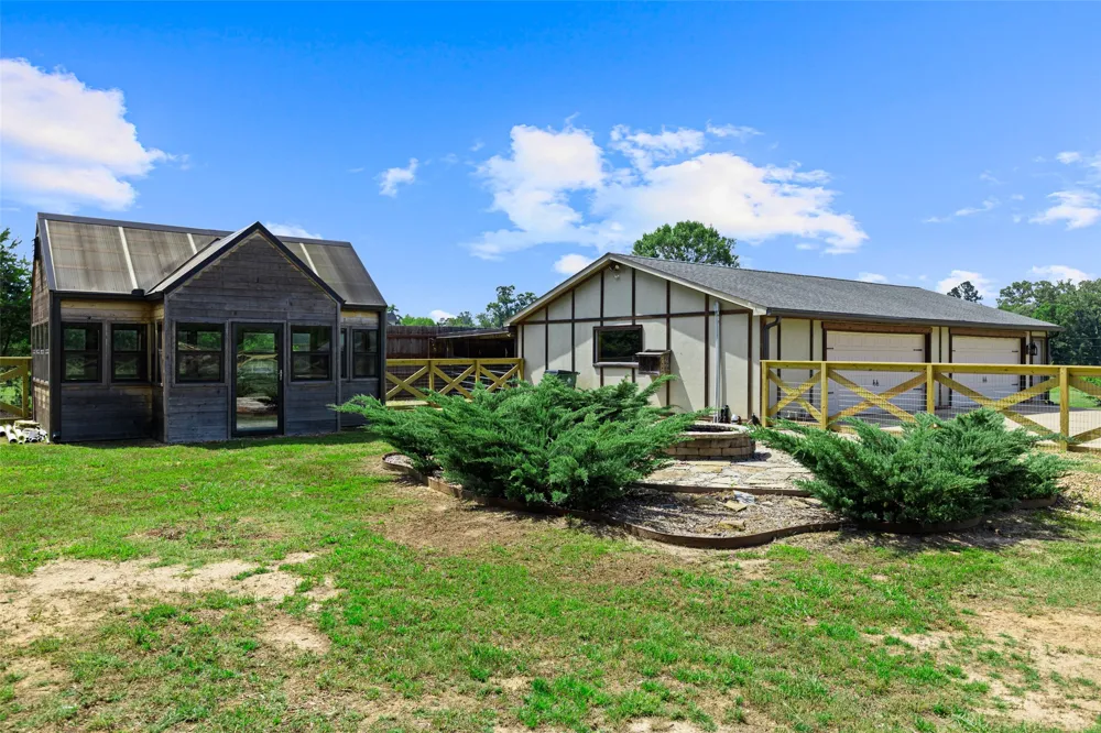 145 Deerfield Road Longview, TX 75605