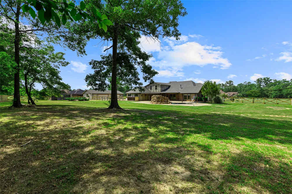 145 Deerfield Road Longview, TX 75605