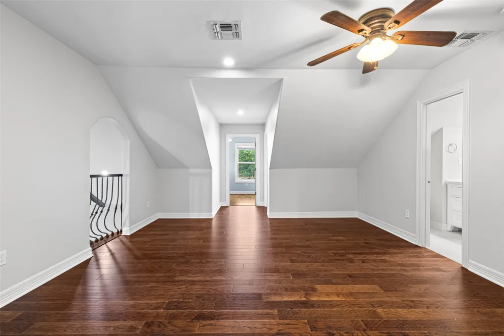 145 Deerfield Road Longview, TX 75605